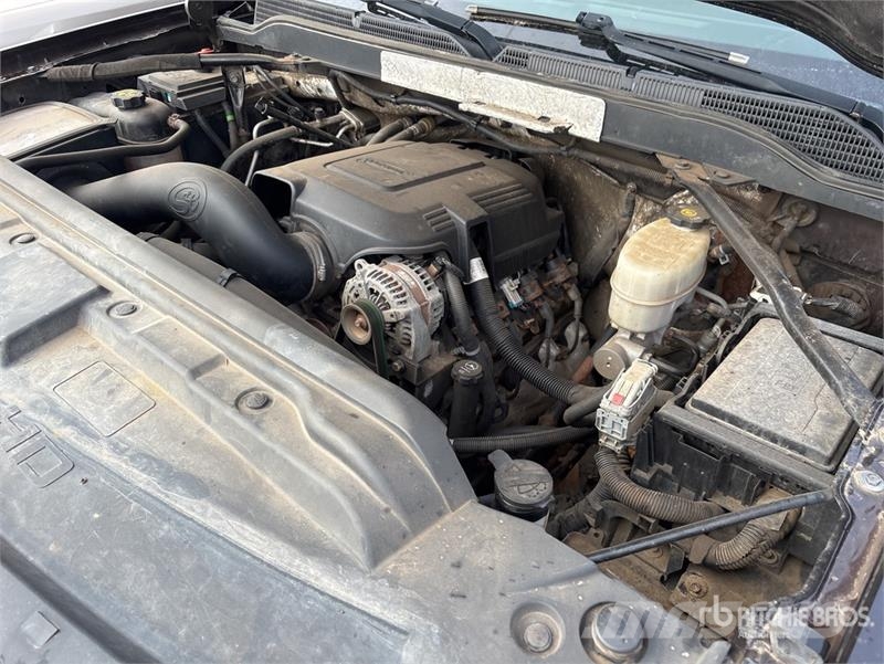 Chevrolet 3500HD Z71 4x4 Crew Cab Pickup Andre varebiler