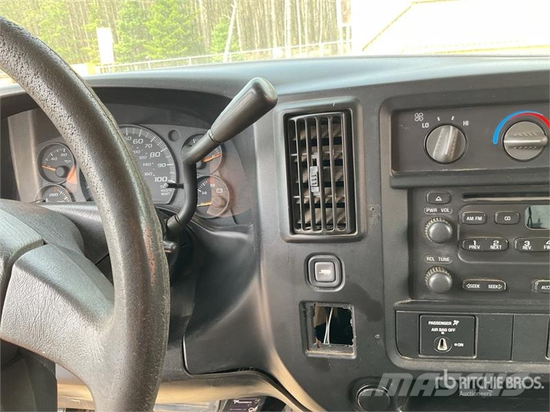 Chevrolet Express 3500 Lieferwagen