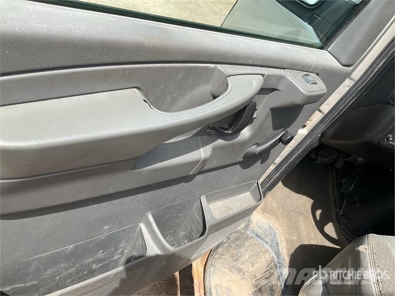 Chevrolet Express 3500 Lieferwagen