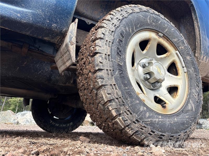 Chevrolet Silverado 1500 4x2 Pickup Iné