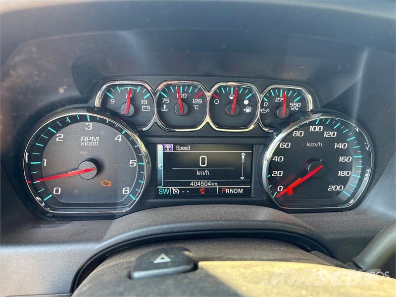 Chevrolet Silverado 1500 Outro