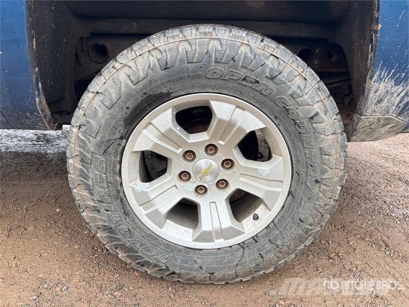 Chevrolet Silverado 1500 LT 4x4 Crew Cab Pickup Ostalo