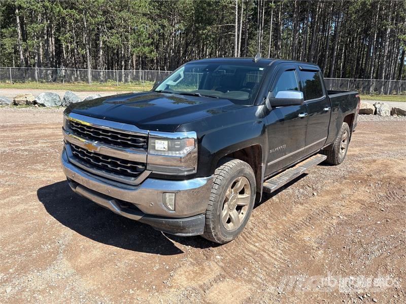 Chevrolet Silverado 1500 Outro