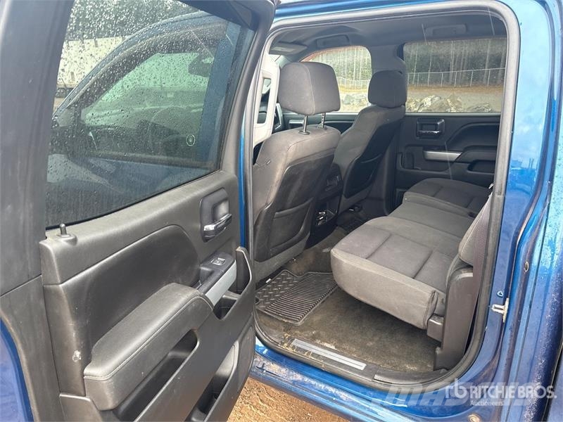 Chevrolet Silverado 1500 LT 4x4 Crew Cab Pickup Ostalo