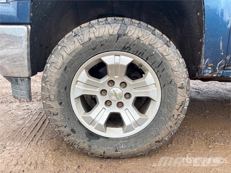 Chevrolet Silverado 1500 LT 4x4 Crew Cab Pickup Ostalo
