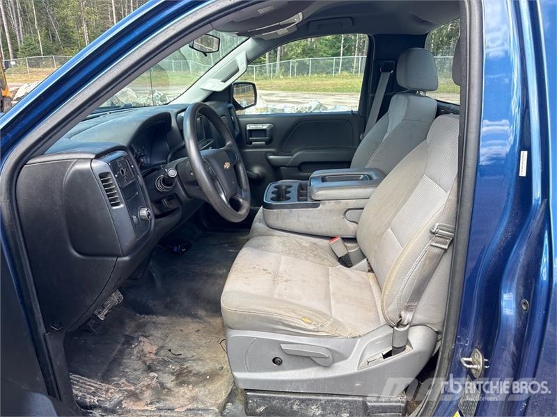 Chevrolet Silverado 1500 4x2 Pickup Iné
