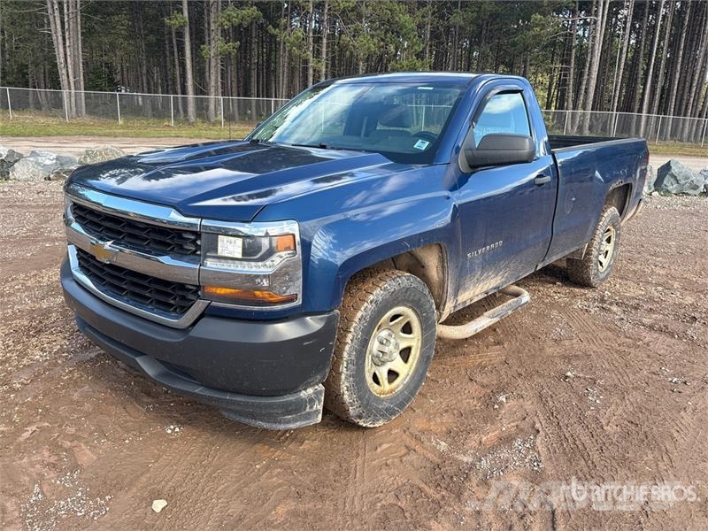 Chevrolet Silverado 1500 4x2 Pickup Iné