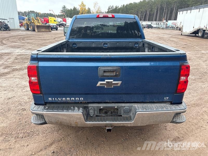 Chevrolet Silverado 1500 LT 4x4 Crew Cab Pickup Ostalo