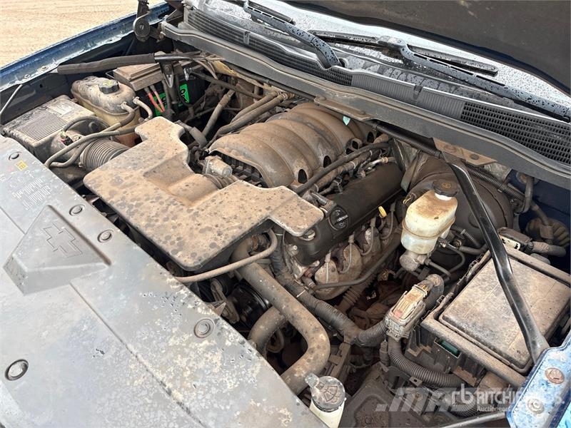 Chevrolet Silverado 1500 LT 4x4 Crew Cab Pickup Ostalo