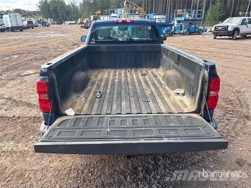 Chevrolet Silverado 1500 4x2 Pickup Iné