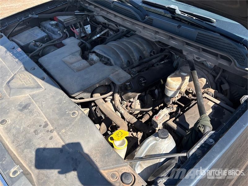 Chevrolet Silverado 1500 Outro