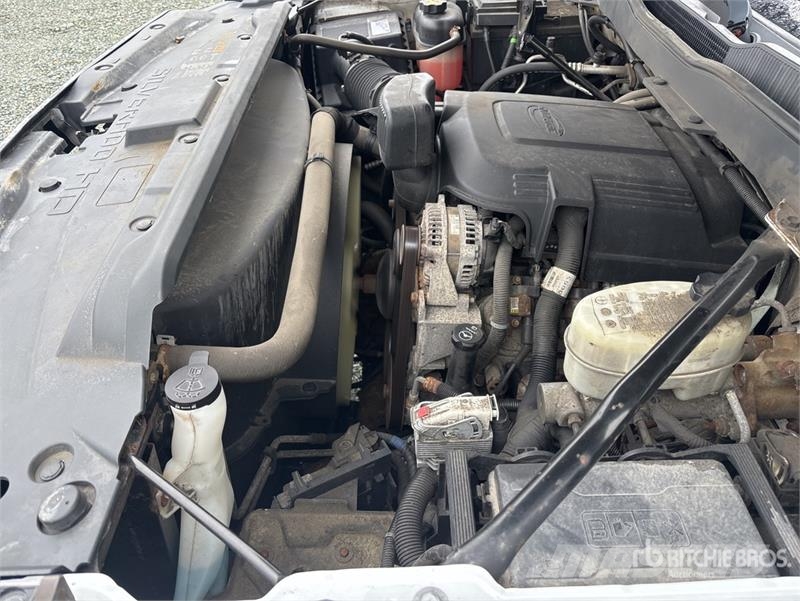 Chevrolet Silverado 2500 HD 4x4 Pickup 其他