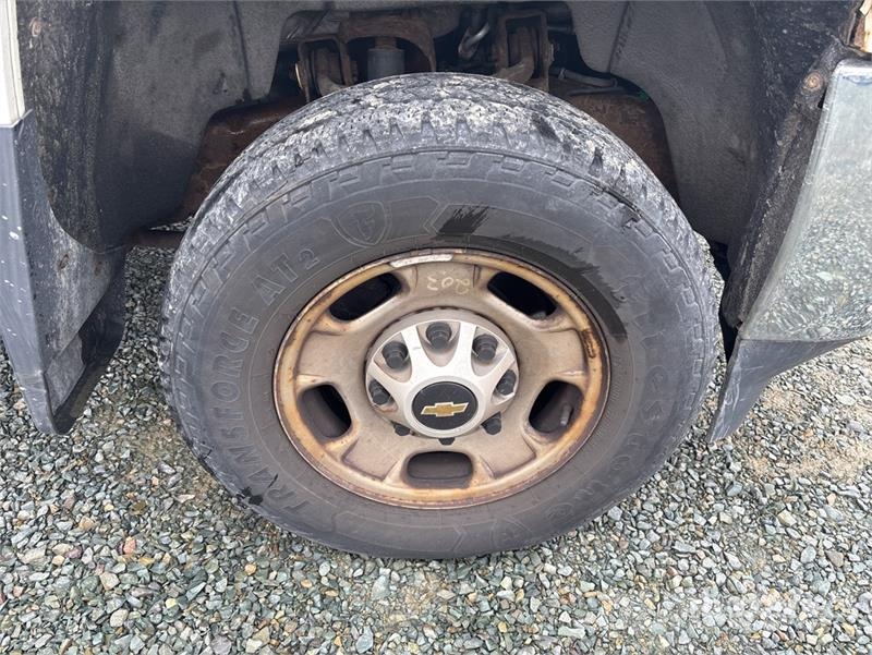Chevrolet Silverado 2500 HD 4x4 Pickup 其他