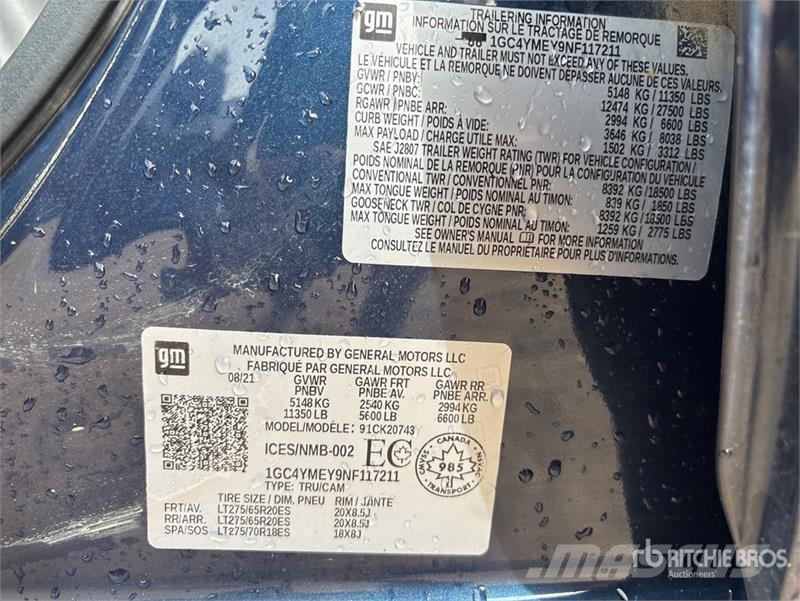 Chevrolet Silverado 2500 HD 4x4 Crew Cab Pickup Otras furgonetas