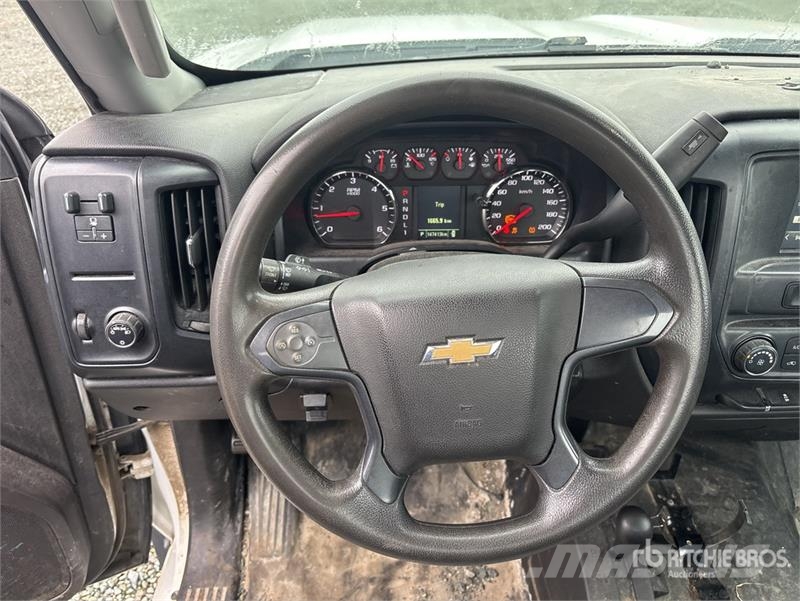 Chevrolet Silverado 2500 HD 4x4 Pickup 其他