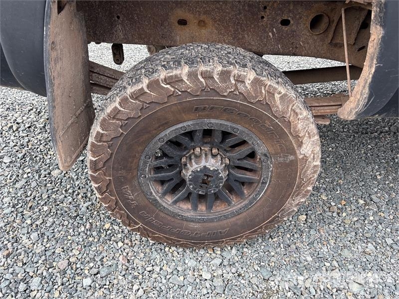Chevrolet Silverado 2500 4x4 Extended Cab Pickup Ostalo