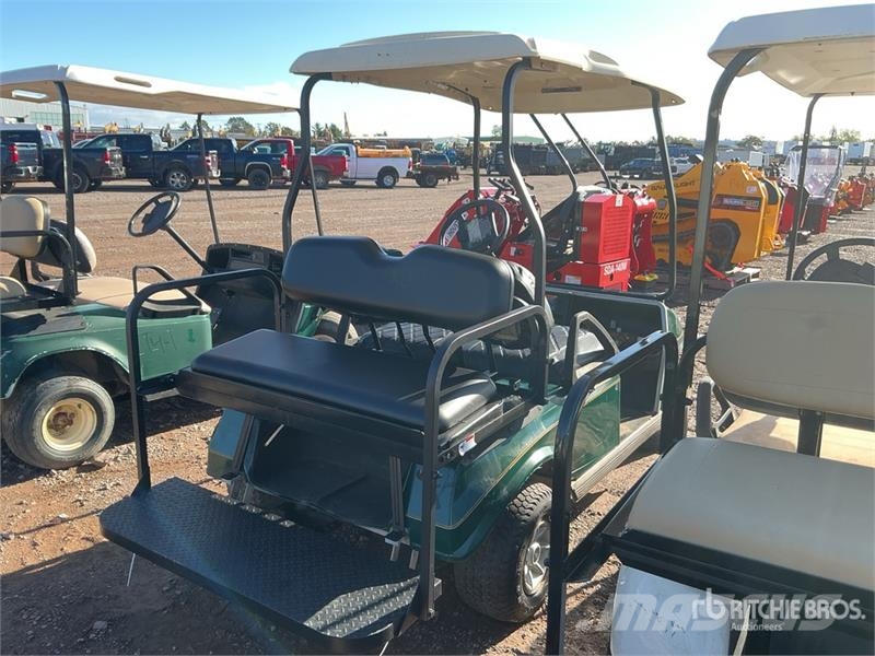 Club Car Electric Golf Cart (Inoperable) Voiturette de golf