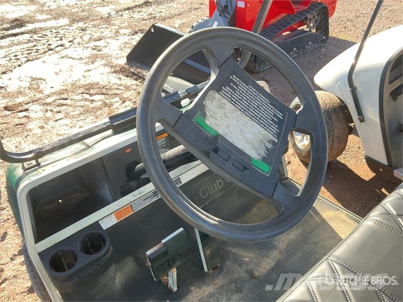 Club Car Electric Golf Cart (Inoperable) Voiturette de golf
