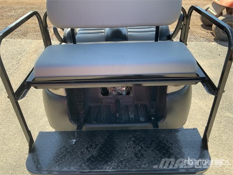 Club Car Golf Cart (Inoperable) Carritos de golf