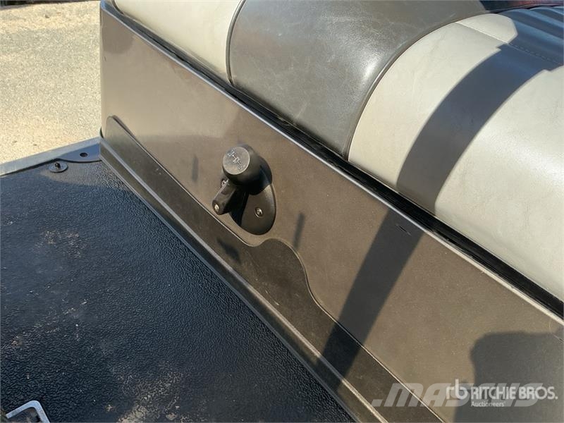 Club Car Golf Cart (Inoperable) Carritos de golf