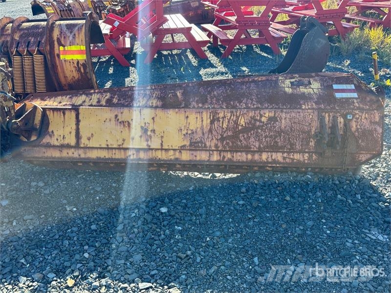 Craig 11 ft 2 Way Snow Plow - Fits Wheel Loader حراثات ونصول الجليد