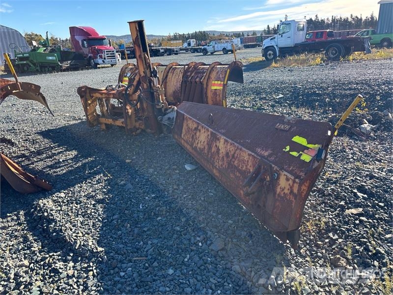 Craig 11 ft 2 Way Snow Plow - Fits Wheel Loader حراثات ونصول الجليد