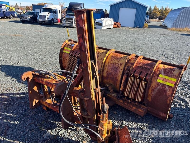 Craig 11 ft 2 Way Snow Plow - Fits Wheel Loader حراثات ونصول الجليد