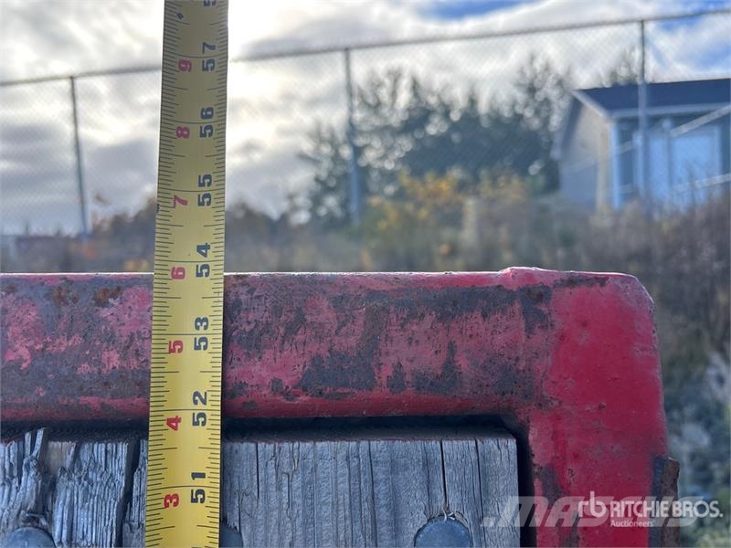 Craig 26 ft T/A Flatbed Trailer Lavaperävaunut