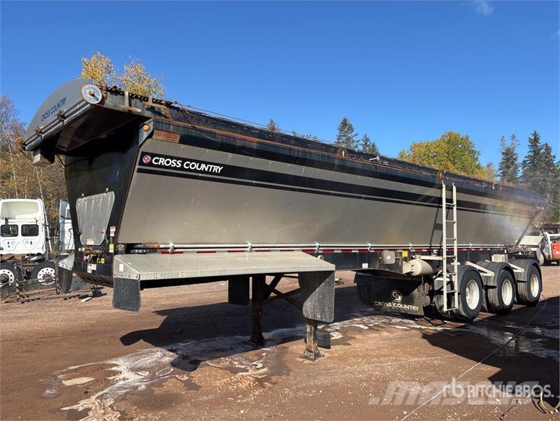 Cross Country 39 ft Tri/A Live Bottom Trailer أنصاف المقطورات ذات سطح متحرك