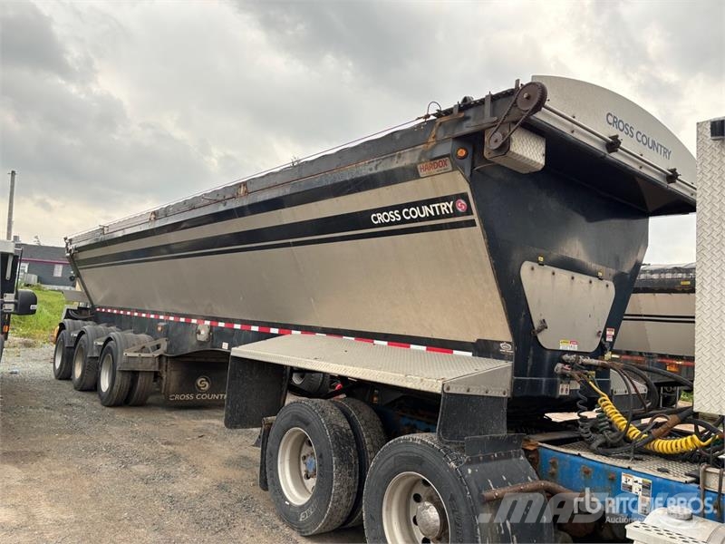 Cross Country 39 ft Tri/A Live Bottom Trailer Walking floor semi-trailers