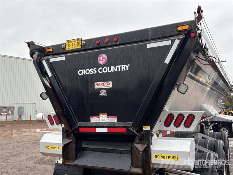 Cross Country 39 ft Tri/A Live Bottom Trailer Semi-remorques à plancher mobile