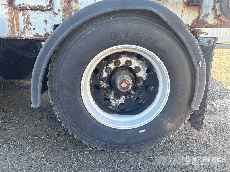Cross Country 43 ft Quad/A Live Bottom Trailer Poluprikolice sa pokretnim podom