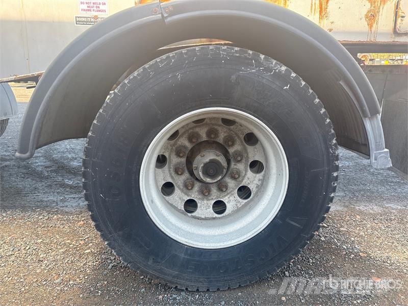 Cross Country 43 ft Quad/A Live Bottom Trailer Poluprikolice sa pokretnim podom