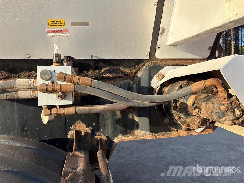  Cross Country 47 ft Quad/A Live Bottom Trailer 自装卸半拖车