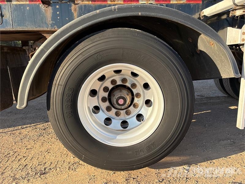  Cross Country 47 ft Quad/A Live Bottom Trailer 自装卸半拖车