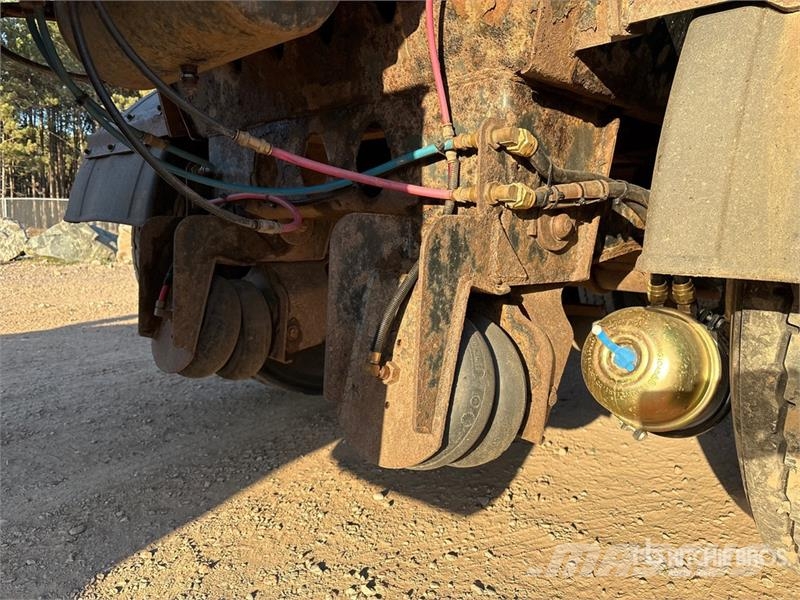  Cross Country 47 ft Quad/A Live Bottom Trailer 自装卸半拖车