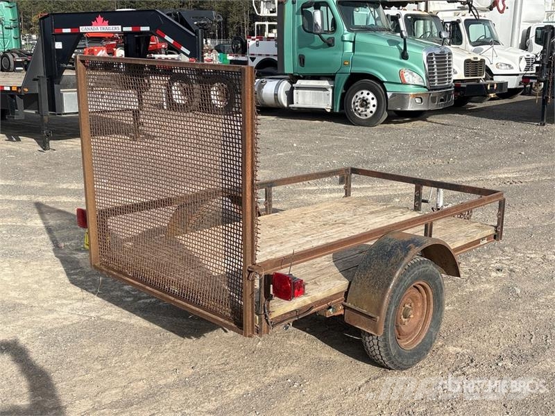 Custom 8 ft S/A Utility Trailer Altri rimorchi