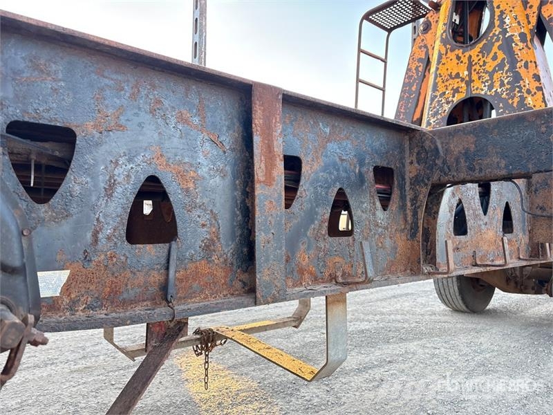 Deloupe 51 ft Quad/A Self-Loading Log Trailer Rönkszállító pótkocsik
