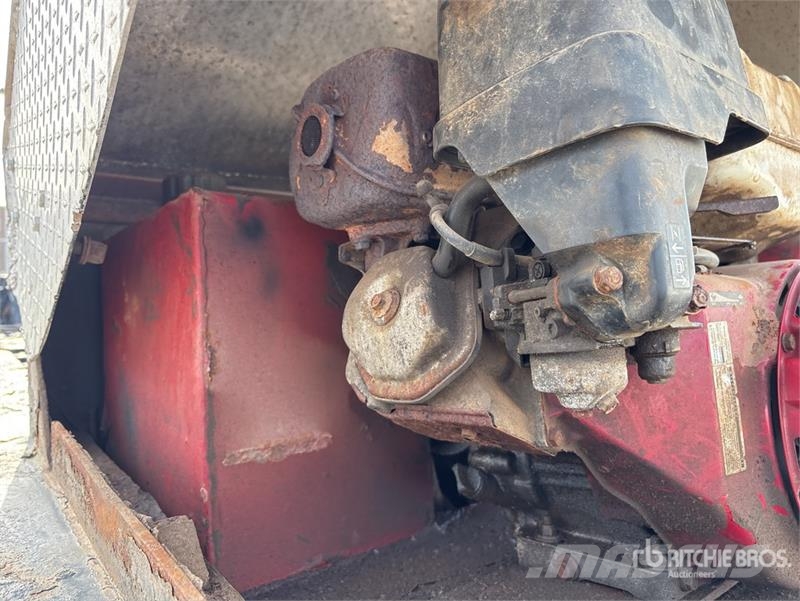 Deloupe 60 ton Tri/A Beam Removable Gooseneck Lowboy Trail 로우 로더