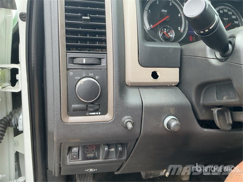 Dodge 4500 4x2 Dump Truck Camiones bañeras basculantes o volquetes