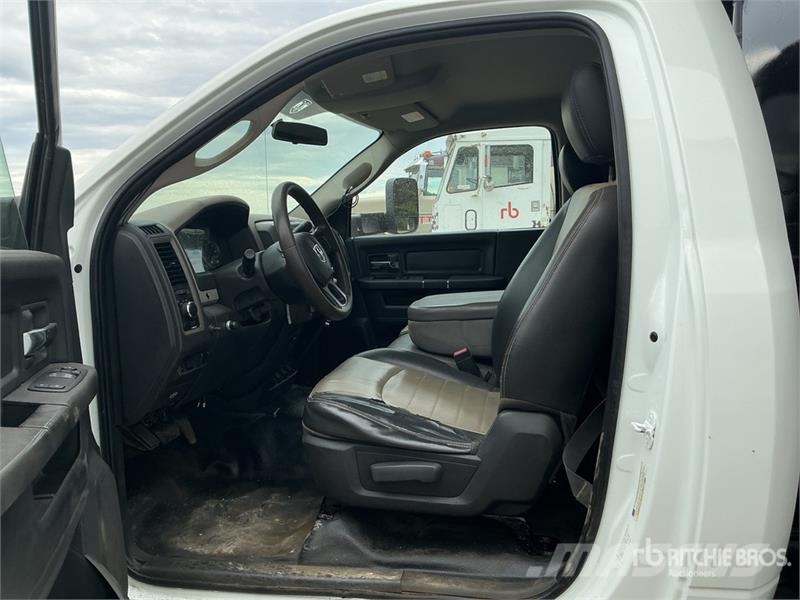 Dodge 4500 4x2 Dump Truck Camiones bañeras basculantes o volquetes