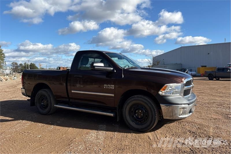 Dodge Ram 1500 أخرى
