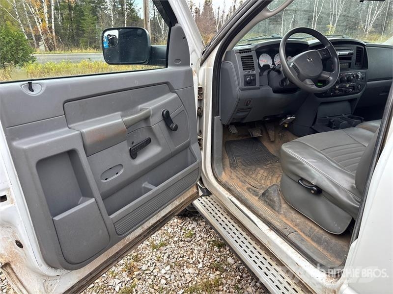 Dodge Ram 3500 4x2 Dump Truck Camion ribaltabili
