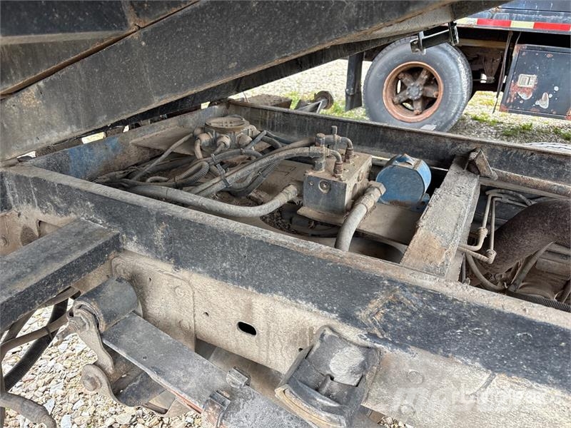 Dodge Ram 3500 4x2 Dump Truck Camion ribaltabili