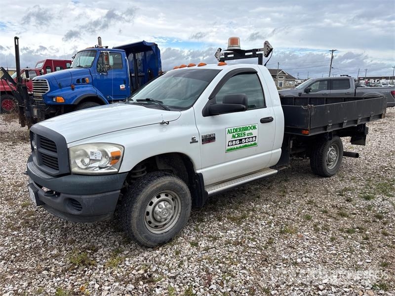 Dodge Ram 3500 4x2 Dump Truck Camion ribaltabili