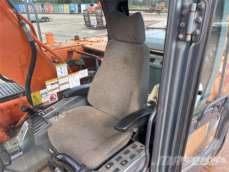 Doosan DX 180 LC Tracked Excavator Vikšriniai ekskavatoriai