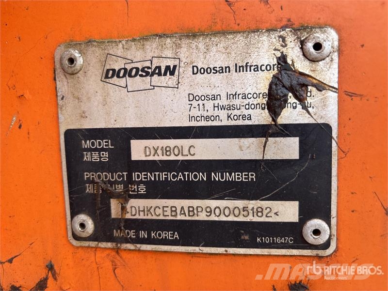 Doosan DX180LC Tracked Excavator Pelle sur chenilles