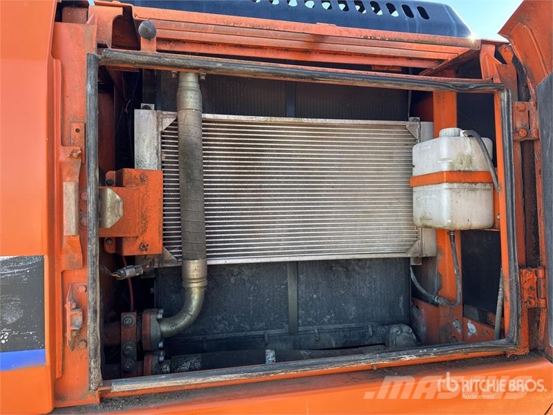 Doosan Solar 255LC-V Long Reach Pelle Sur Chenilles Track Kāpurķēžu ekskavatori