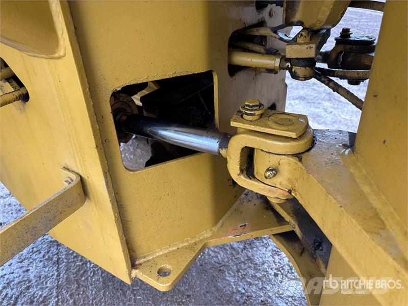 Dresser 515-13 Wheel Loader لوادر بعجل