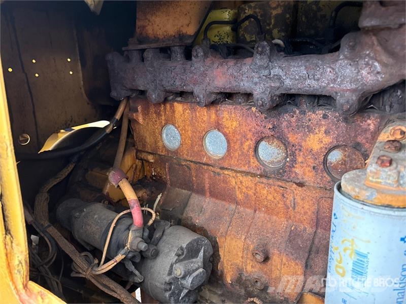 Dresser 515-13 Wheel Loader لوادر بعجل